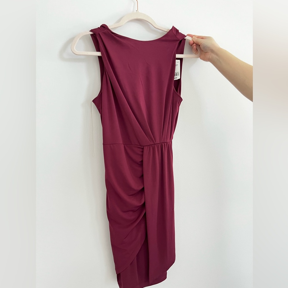 NWT Le Chateau ~ red halter top mini formal dress